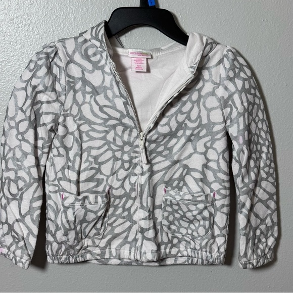 Genuine Kids from Oshkosh Toddler girl White/Gray jacket‎ size 5T - Picture 2 of 6